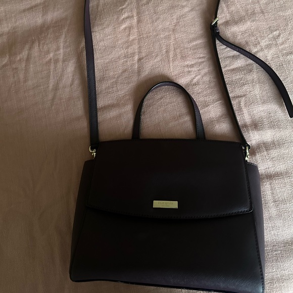 Kate spade crossbody bag. - Picture 4 of 5